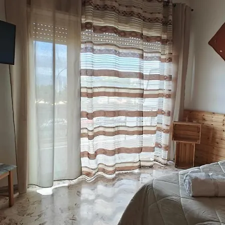 Nettuno Pensjonat Mesyna